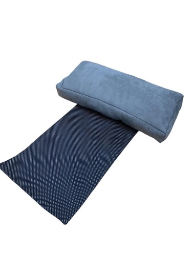 Headrest for recliners - for,